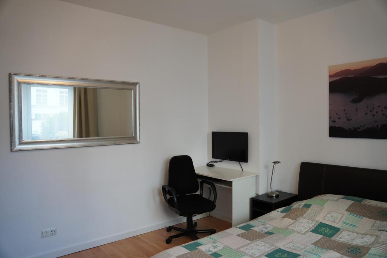Bright, Spacious Apartment With A Lovely Terrace In The Heart Of Aachen Eksteriør bilde